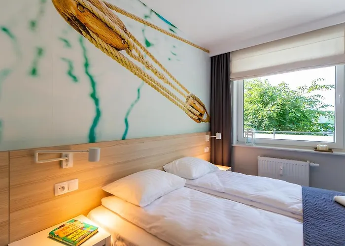 Baltia - Blizej Morza كولوبرزيغ